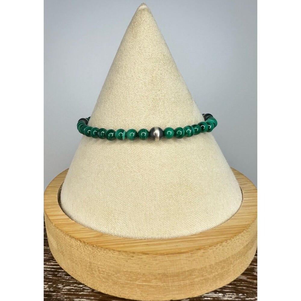 Native American Sterling 2 MM Malachite & 2.5 MM Navajo Pearl Beaded Bracelet